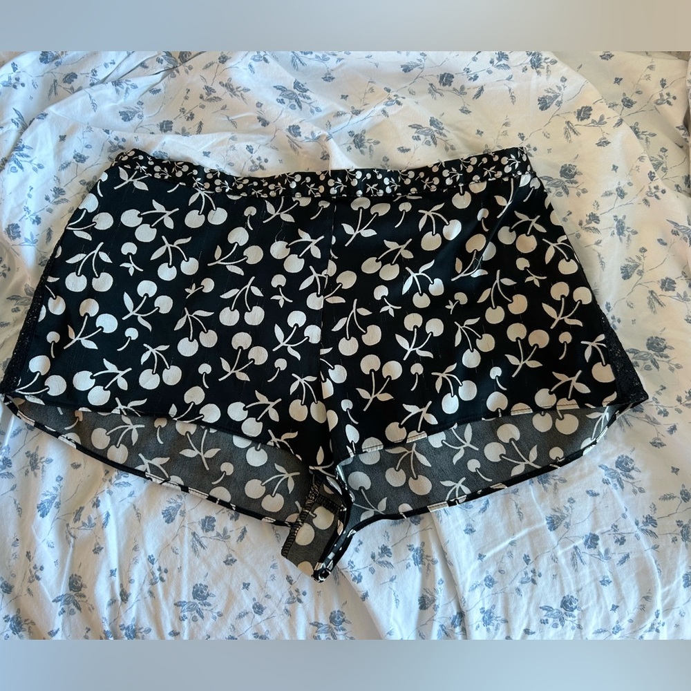 Victoria’s Secret Black and White Cherry Booty Short - XS